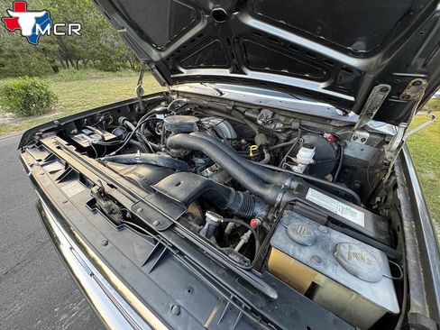 Used 1989 Ford F250 XL 2dr 4WD Standard Cab LB image 39