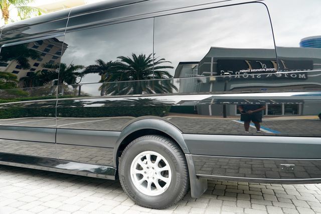 Used 2018 Mercedes-Benz Sprinter 3500 image 14