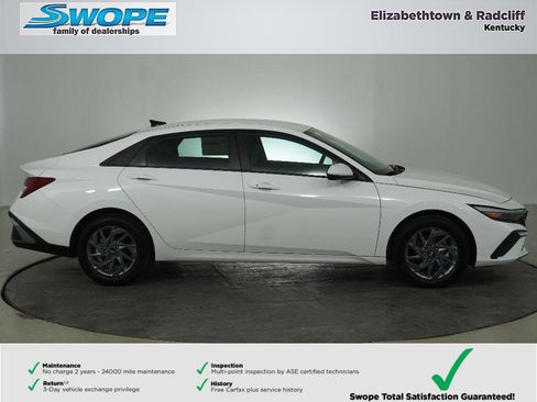 New 2026 Hyundai Elantra Blue image 2