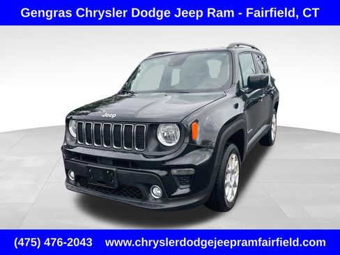 Certified 2021 Jeep Renegade Latitude AWD/4WD image 3