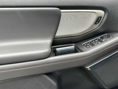 Used 2025 Ford Expedition Max Active image 10