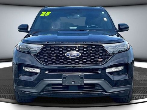 Used 2023 Ford Explorer ST w/ Equipment Group 401A AWD/4WD image 2