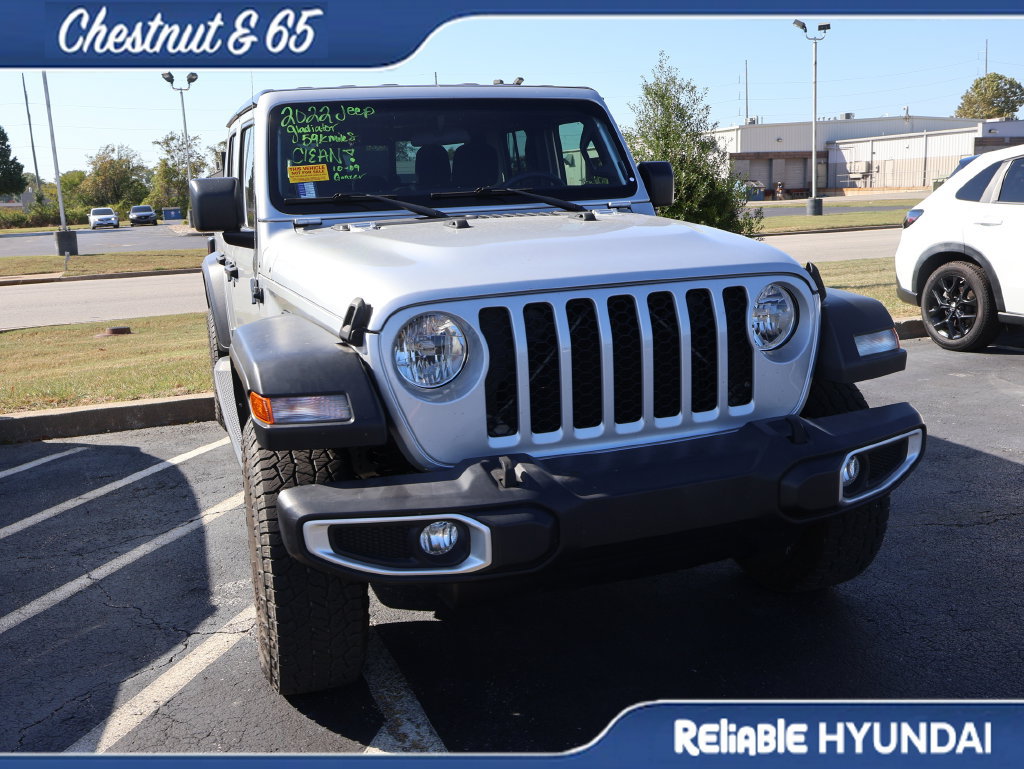 Used 2022 Jeep Gladiator Sport w/ Trailer Tow Package AWD/4WD image 3