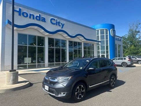 Used 2019 Honda CR-V Touring image 2