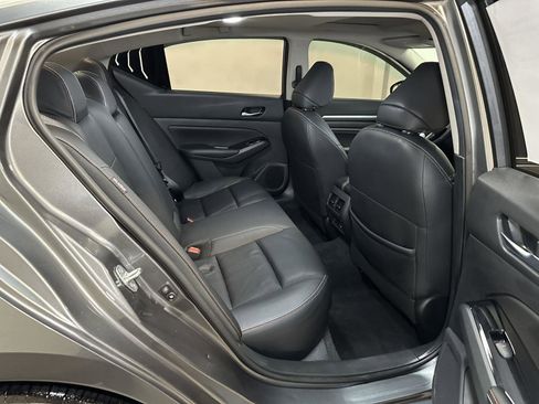 Used 2023 Nissan Altima 2.0 SR image 36