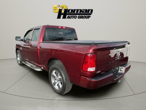 Used 2018 RAM 1500 Express w/ Express Value Package AWD/4WD image 3