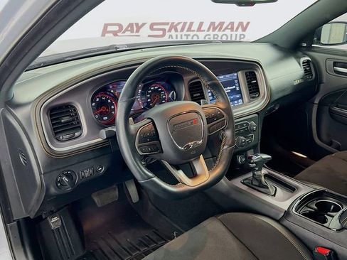 Used 2022 Dodge Charger Scat Pack RWD image 35