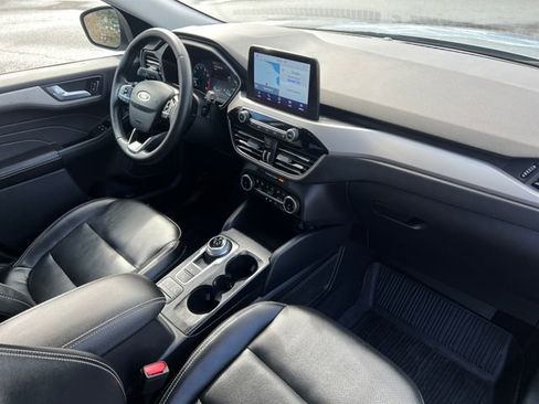 Used 2022 Ford Escape SEL image 36