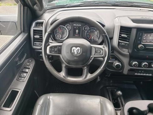 Used 2024 RAM 2500 Tradesman w/ Chrome Appearance Group AWD/4WD image 16