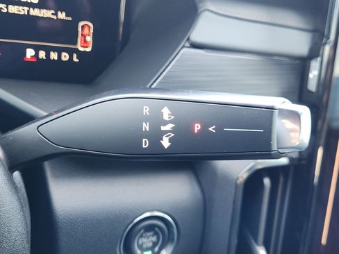 New 2026 GMC Acadia AT4 w/ Luxury Package image 24