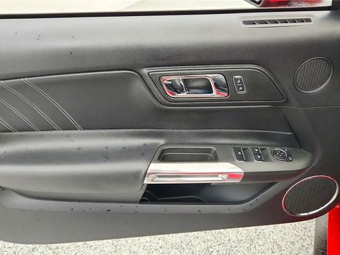 Used 2016 Ford Mustang GT Premium image 32