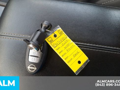 Used 2024 Nissan Altima 2.5 SV FWD image 15