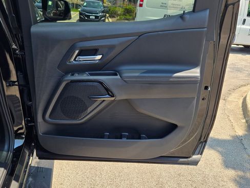 New 2026 Chevrolet Silverado EV LT image 8