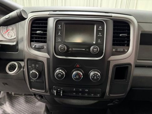 Used 2018 RAM 3500 Tradesman w/ Chrome Appearance Group image 13