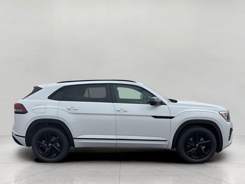 New 2026 Volkswagen Atlas Cross Sport SEL R-Line AWD/4WD image 8