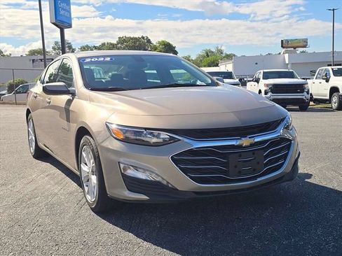 Used 2022 Chevrolet Malibu LT FWD image 16