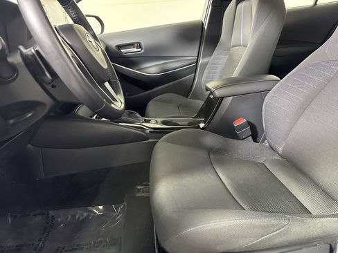 Used 2021 Toyota Corolla SE w/ SE Premium Package image 4