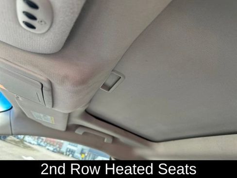 Used 2010 Ford Taurus SHO image 30