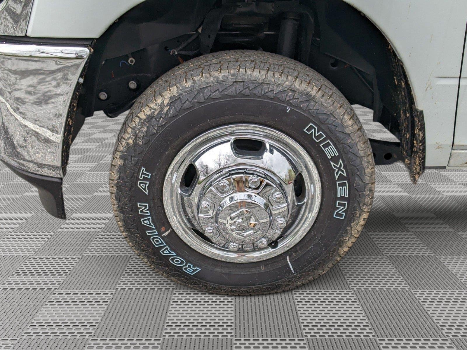 New 2024 RAM 3500 Tradesman w/ Chrome Appearance Group AWD/4WD image 8