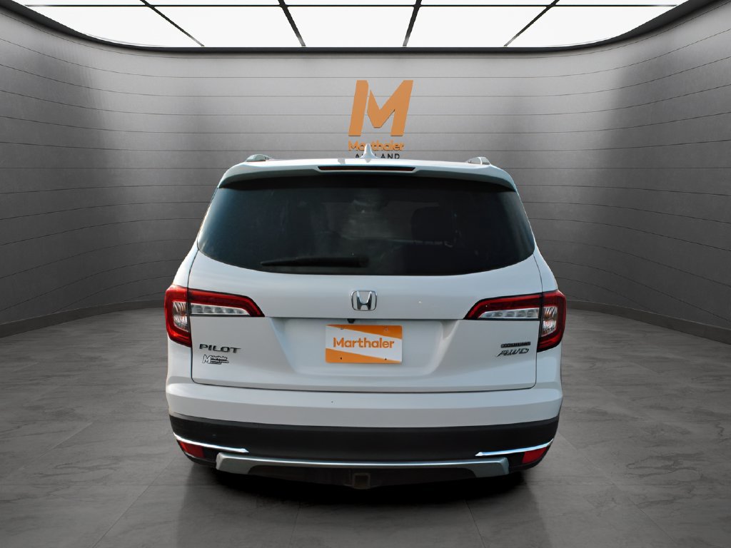 Certified 2022 Honda Pilot Touring image 3