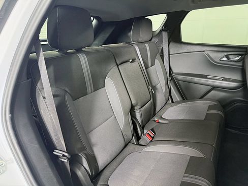 Used 2025 Chevrolet Blazer LT AWD/4WD image 27