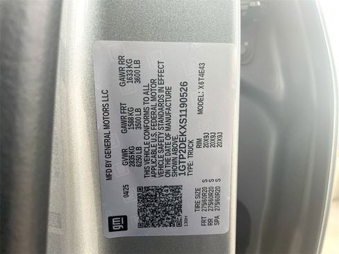 New 2025 GMC Canyon AT4 w/ Nightfall Edition image 34