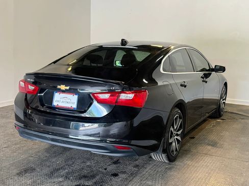 Used 2017 Chevrolet Malibu LT FWD image 6