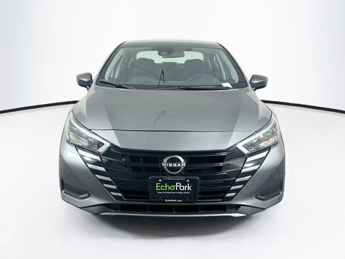 Used 2025 Nissan Versa SV FWD image 2