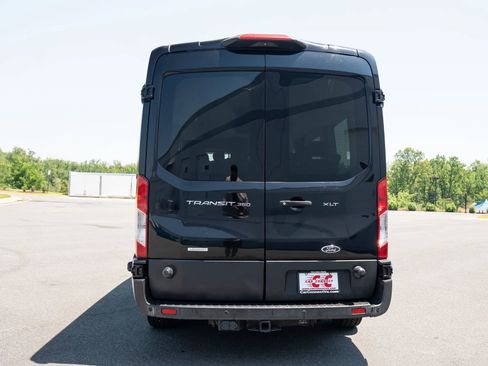 Used 2018 Ford Transit 350 XLT RWD image 5