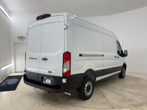 New 2026 Ford Transit 250 148 Medium Roof image 8
