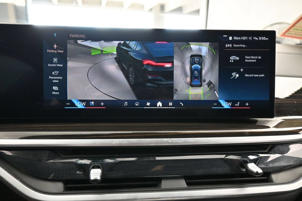 Used 2025 BMW X6 xDrive40i AWD/4WD image 25