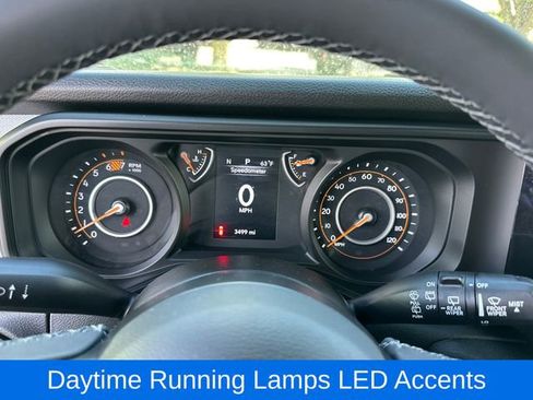 Used 2025 Jeep Wrangler Unlimited Sport AWD/4WD image 20