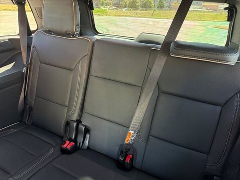 Used 2025 Chevrolet Tahoe Premier w/ Sun And Tow Package AWD/4WD image 19