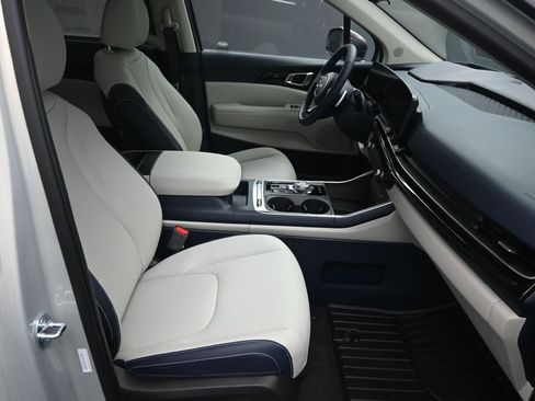 New 2026 Kia Carnival SX Prestige image 41