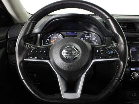 Used 2015 Nissan Rogue S image 9