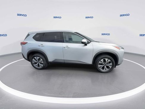 Used 2021 Nissan Rogue SV FWD image 9