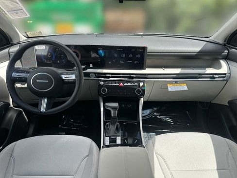 New 2026 Hyundai Tucson SEL FWD image 11