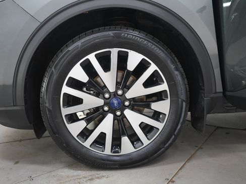 Used 2020 Ford Escape SE Sport AWD/4WD image 30