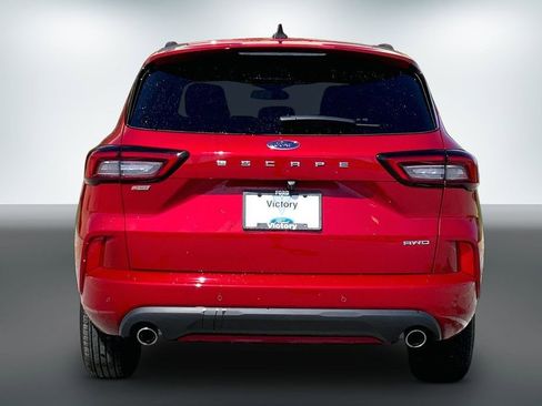 Used 2024 Ford Escape ST-Line w/ Tech Pack #1 AWD/4WD image 4