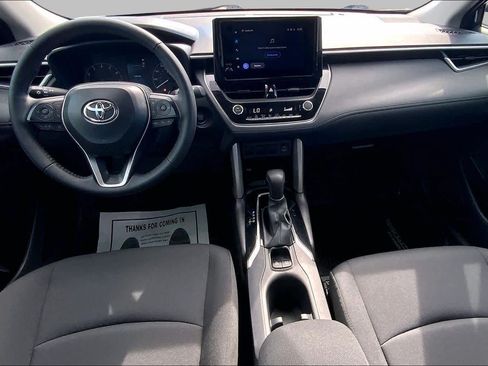 Used 2024 Toyota Corolla Cross LE FWD image 16
