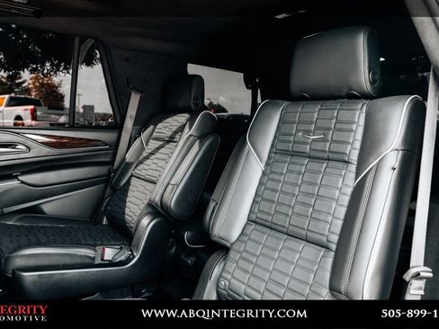 Used 2024 Cadillac Escalade Sport Platinum AWD/4WD image 46