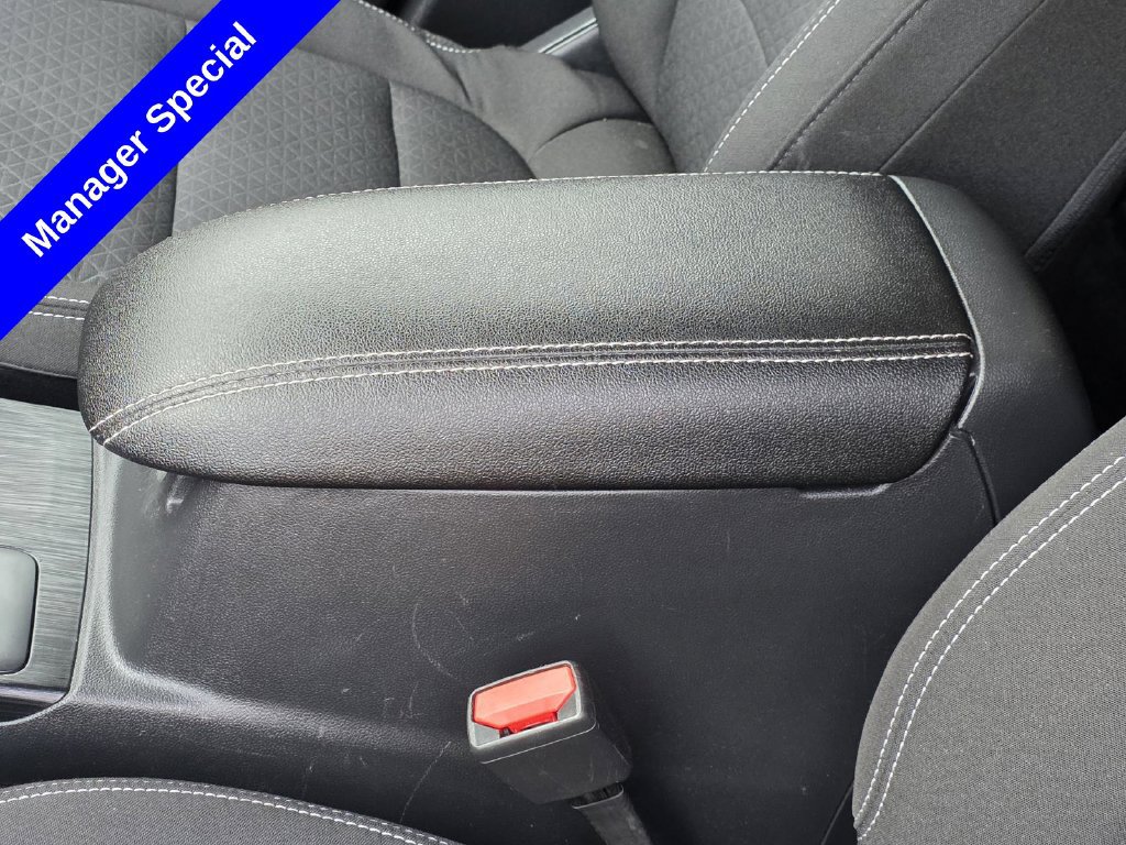 Used 2024 Ford Escape Active w/ Cold Weather Package FWD image 7