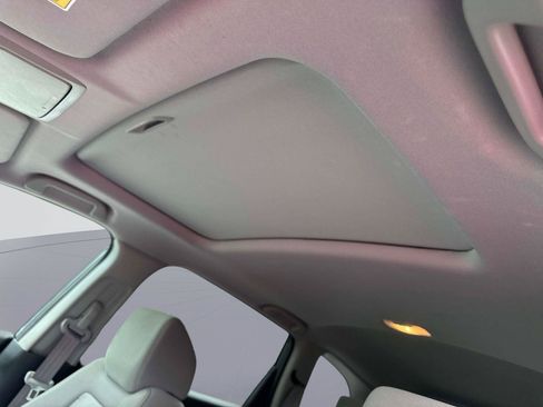 Certified 2021 Honda CR-V EX image 32