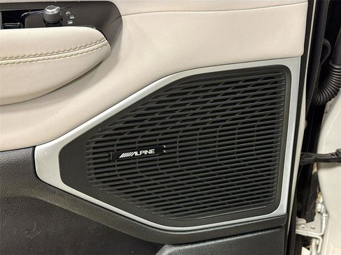 Used 2022 Jeep Wagoneer Series II w/ Premium Group I image 18