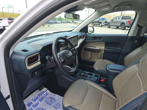 Used 2025 Ford Maverick Lariat AWD/4WD image 10