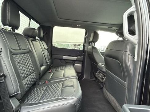 New 2026 Ford F250 Lariat w/ Black Appearance Package image 13