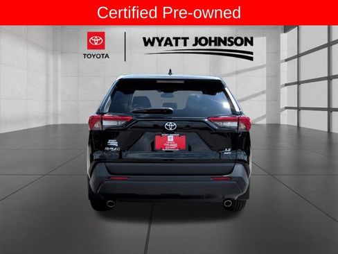 Certified 2025 Toyota RAV4 LE AWD/4WD image 4
