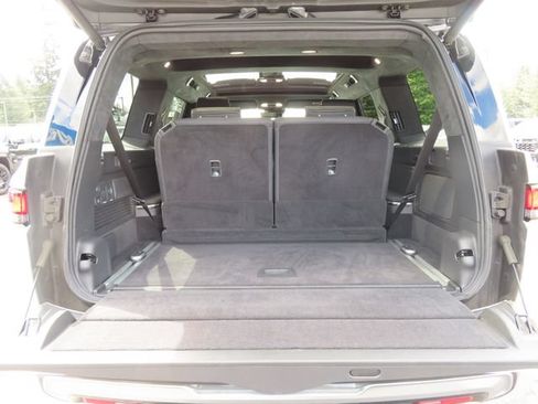 Used 2023 Rivian R1S Adventure AWD/4WD image 33
