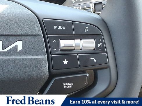 New 2026 Kia Sportage SX image 16