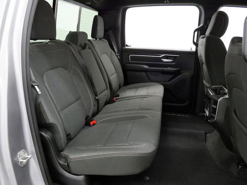 Used 2022 RAM 1500 Big Horn AWD/4WD image 18